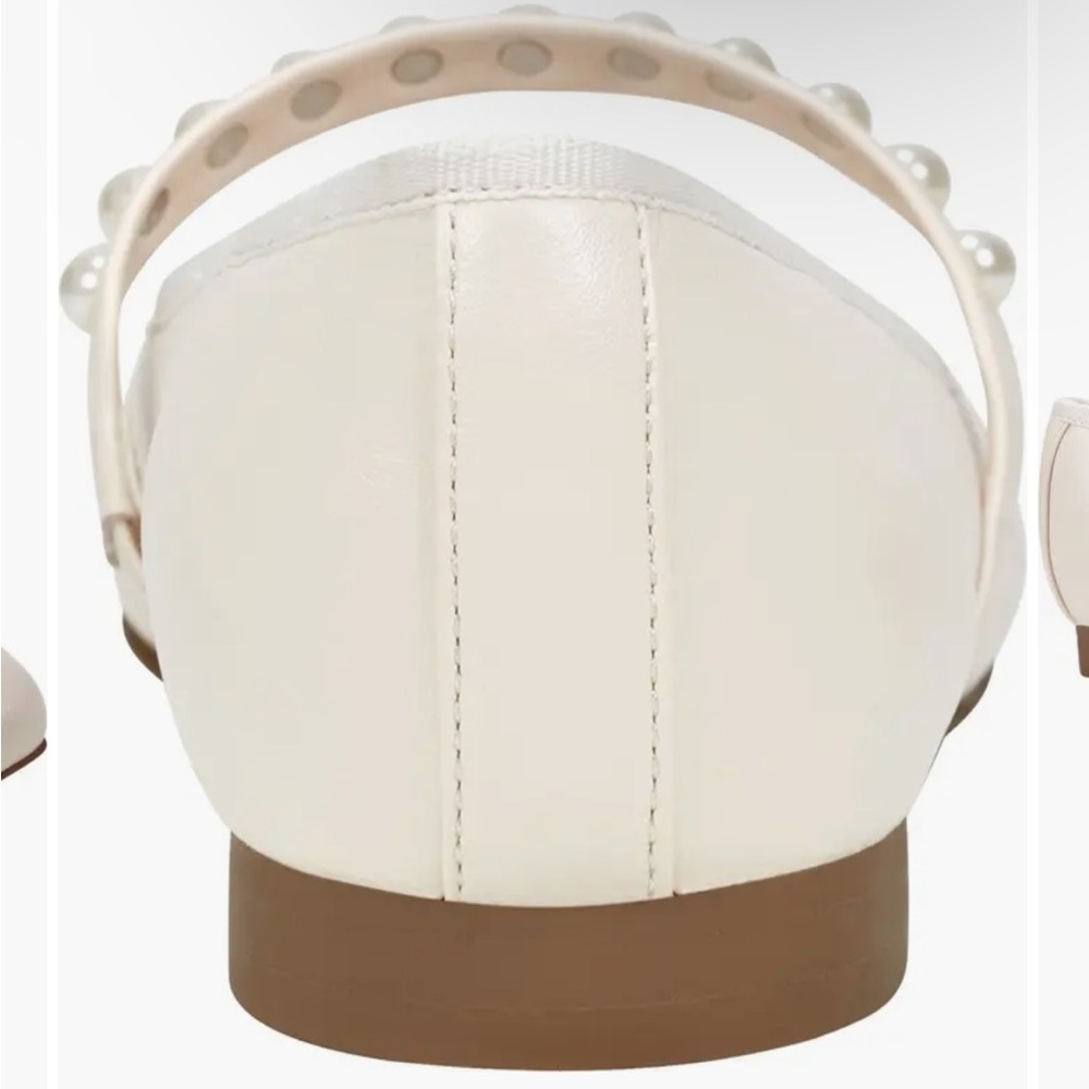 Unisa Women's Cream Ballet Flats - Picture 5 of 6